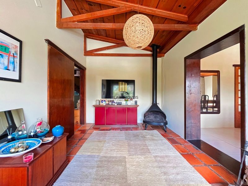 Casa em condomínio para pessoas de bom gosto.