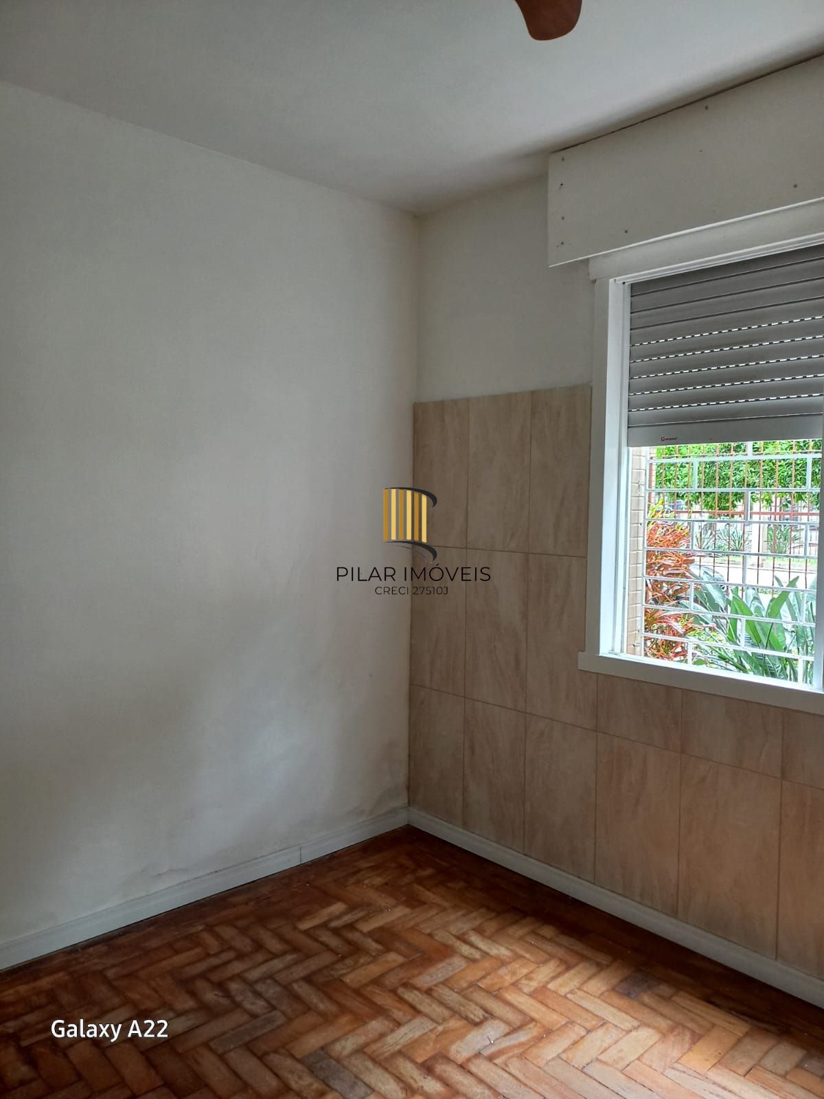 Apartamento 1 dormitório térreo, a 100mts do Shopping Iguatemi.