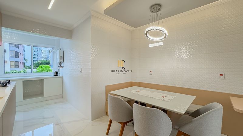 Cobertura 3 dormitórios à venda Três Figueiras Porto Alegre/RS