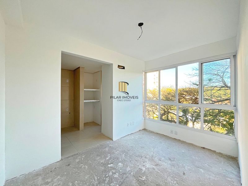 Excelente apartamento com 2 dormitórios á venda no bairro Cavalhada.