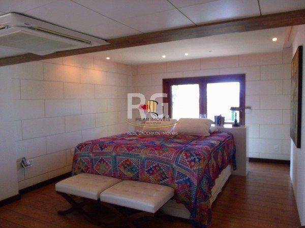 Casa para Venda - 700m², 4 dormitórios, sendo 4 suites, 6 vagas - Vila Conceição