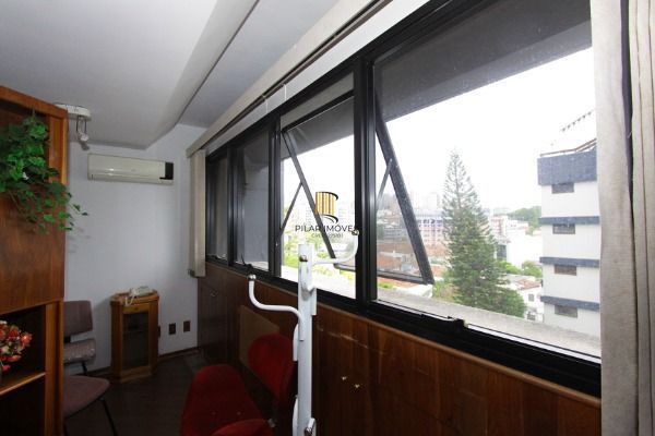 Conjunto/Sala em Porto Alegre, no bairro Rio Branco, à venda.