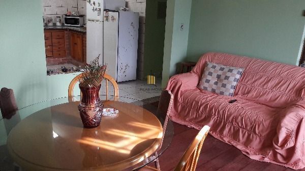 Casa em Porto Alegre, no bairro Aberta dos Morros, com 4 dormitório(s), e 4 banh