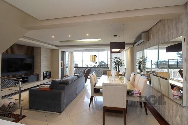 Casa Condominio em Porto Alegre, no bairro Sétimo Céu, com 4 dormitório(s), e 4 