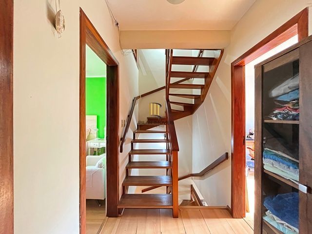 Ótima Residência com 3 dormitórios á venda no Bairro Ipanema.