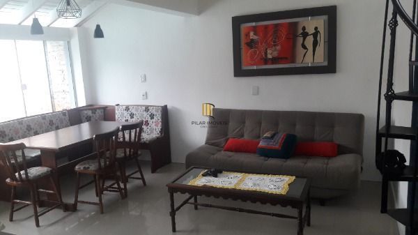 Casa para Venda - 180m², 3 dormitórios, sendo 2 suites, 4 vagas - Ipanema