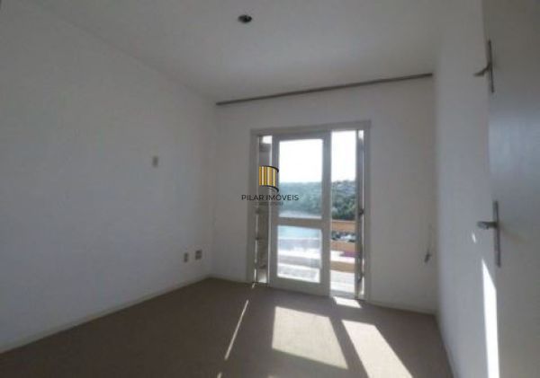 Apartamento em Porto Alegre, no bairro Medianeira, com 1 dormitório(s), e 1 banh