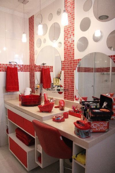 Casa para Venda - 740m², 5 dormitórios, sendo 5 suites, 5 vagas - Jardim Isabel