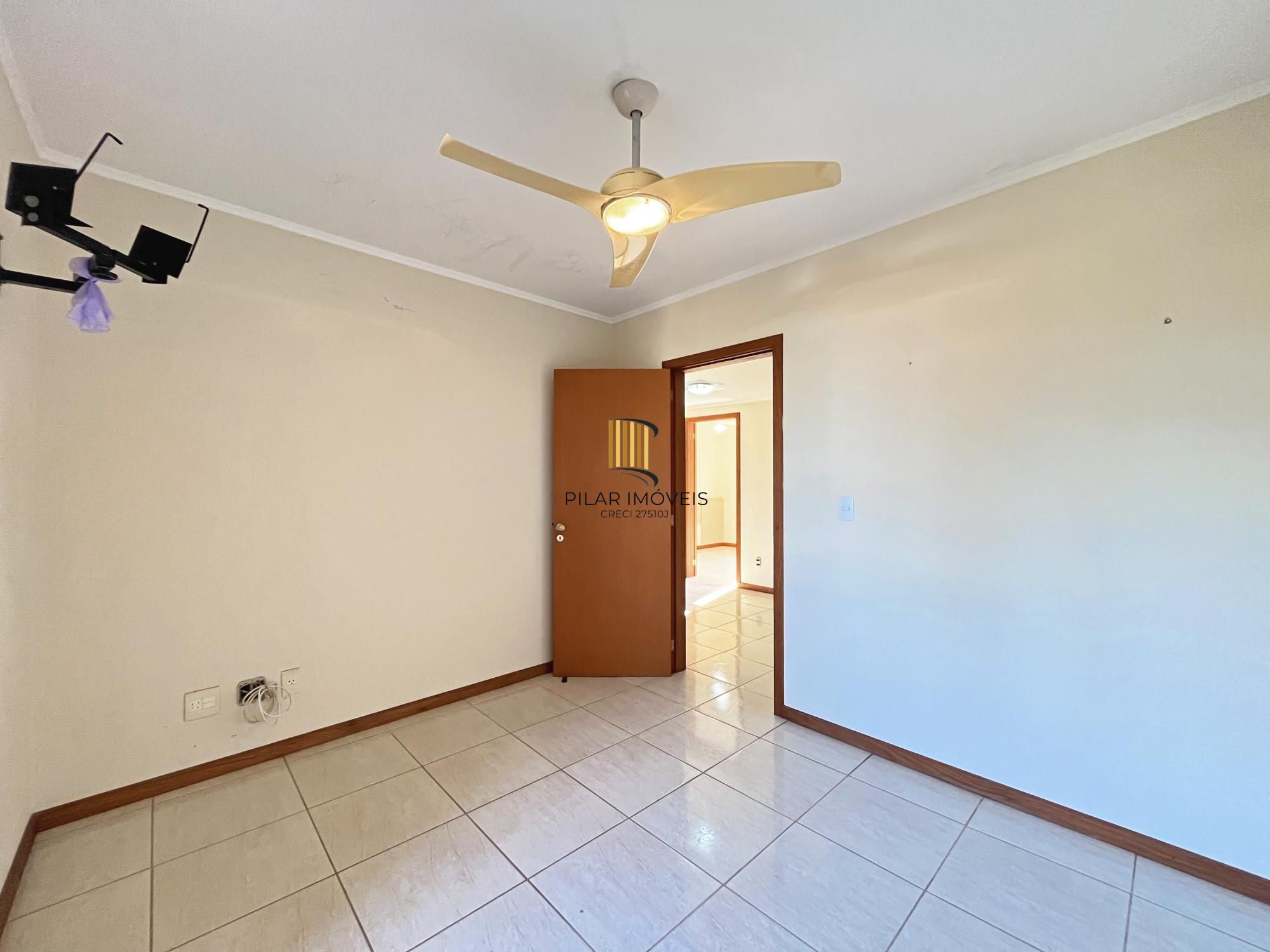 Casa em Condomínio no Jardim Isabel com 270m², 3 dormitórios, 4 vagas