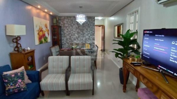 Casa para Venda - 231.52m², 3 dormitórios, sendo 1 suites, 2 vagas - Imperial Pa