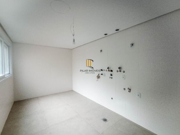 Cobertura para Venda - 346.66m², 3 dormitórios, sendo 3 suites, 4 vagas - Vila A