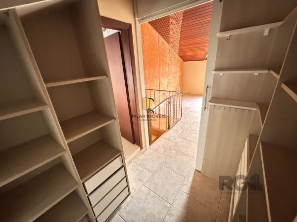 Casa Condominio no bairro Vila Nova, com 3 dormitório(s), à venda.