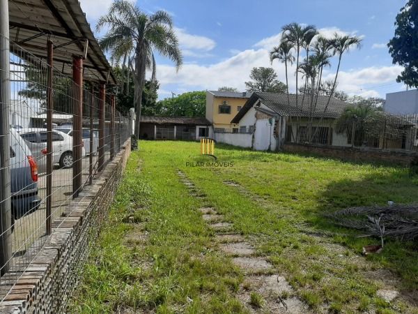 Terreno em Porto Alegre, no bairro Ipanema, à venda.