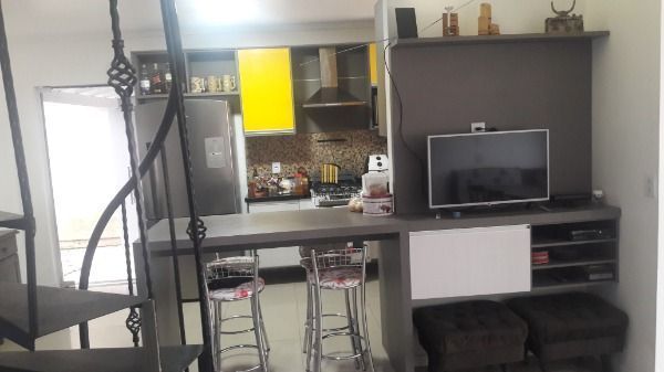 Casa para Venda - 180m², 3 dormitórios, sendo 2 suites, 4 vagas - Ipanema