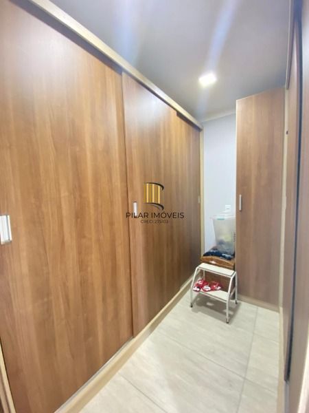 Casa para Venda - 137m², 3 dormitórios, sendo 1 suites, 2 vagas - Hípica