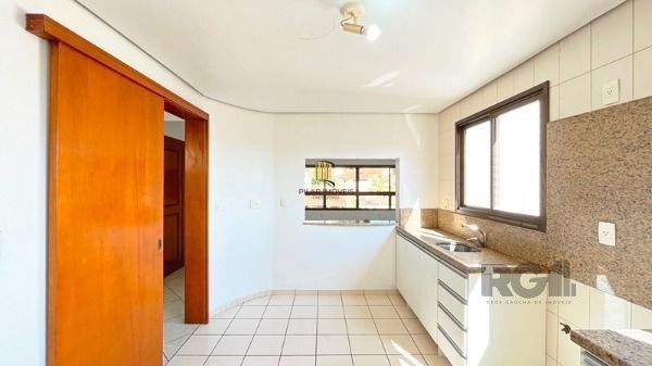 Apartamento 3 dormitórios à venda Medianeira Porto Alegre/RS