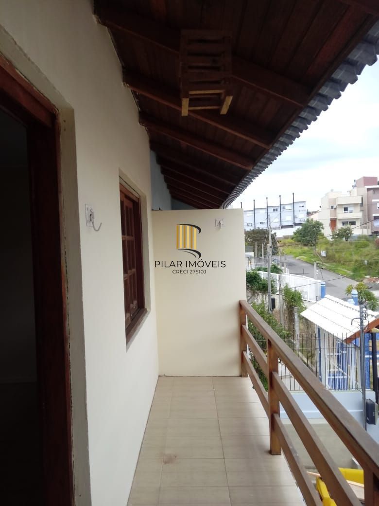 Casa 2 dormitórios à venda Guarujá Porto Alegre/RS