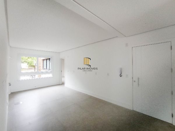 Cobertura para Venda - 346.66m², 3 dormitórios, sendo 3 suites, 4 vagas - Vila A