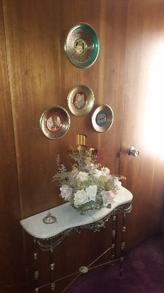 Apartamento para Venda - 202m², 3 dormitórios, sendo 1 suites, 1 vaga - Centro H