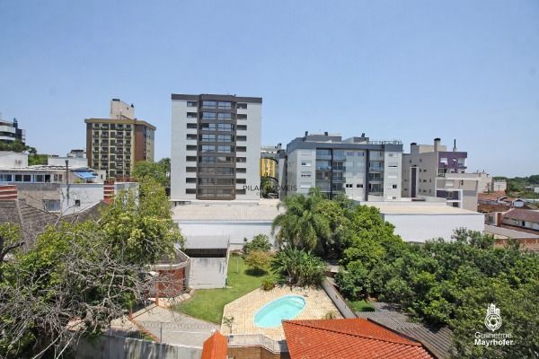 Apartamento para Venda - 101m², 3 dormitórios, sendo 1 suites, 1 vaga - Tristeza
