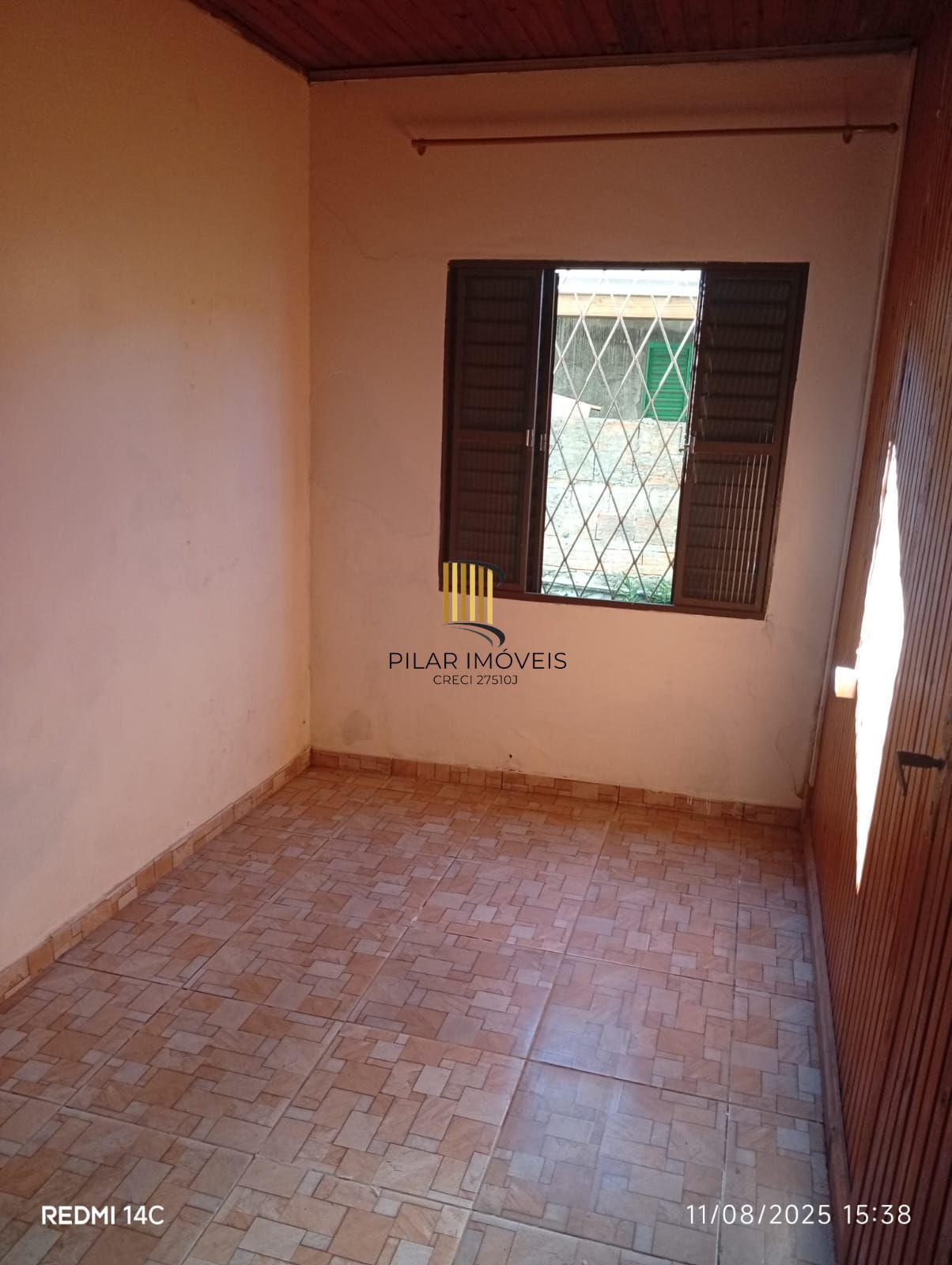 Terreno á venda no bairro Cavalhada em Porto Alegre!