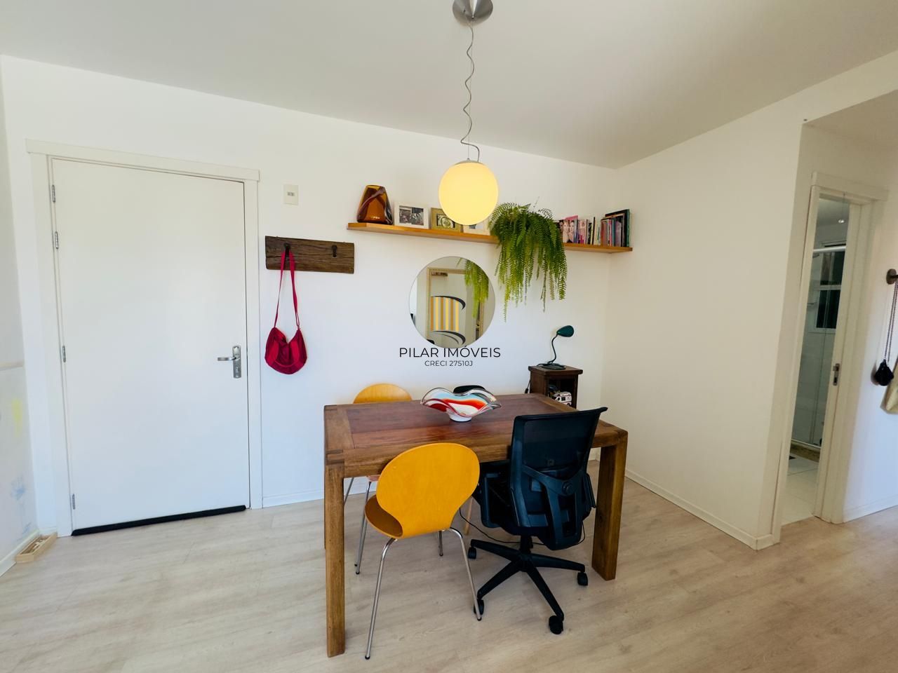 Apartamento no Singolo - 2 dormitórios ,1 suíte - 2 vagas - bairro tristeza