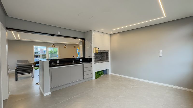 Cobertura 3 dormitórios à venda Três Figueiras Porto Alegre/RS