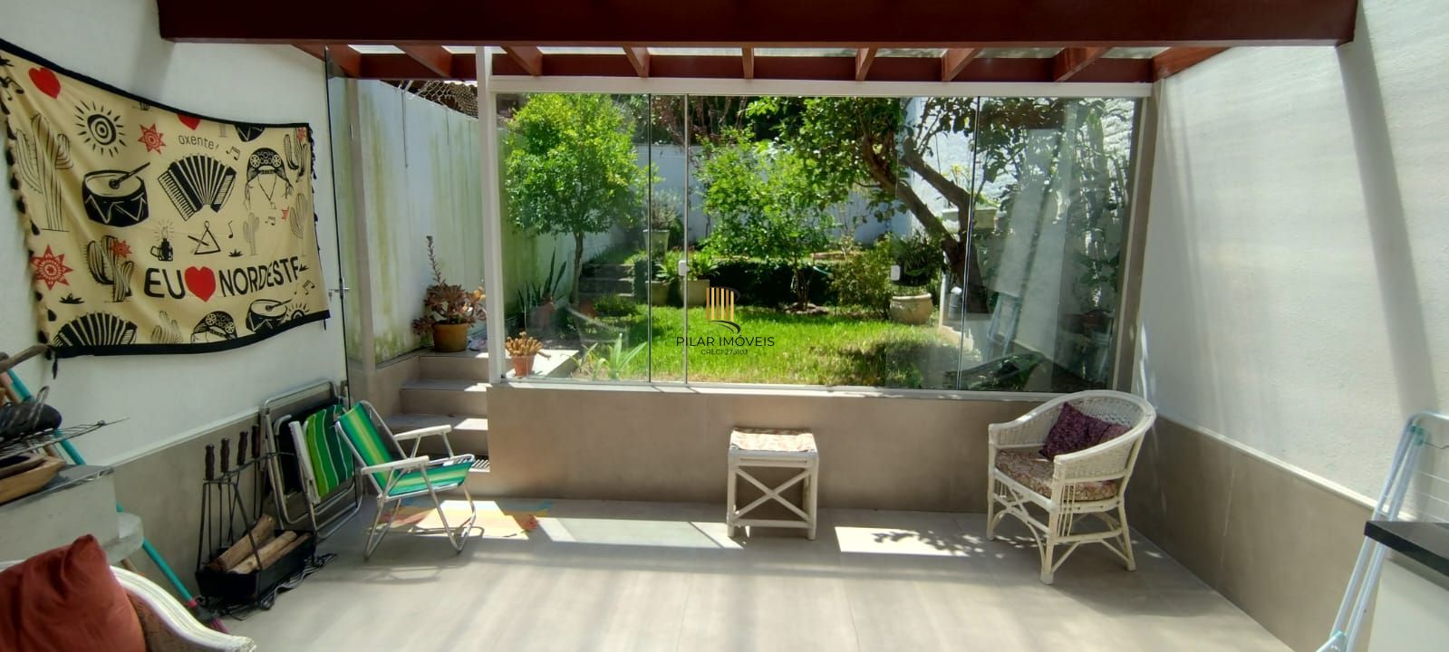 Linda Residência com 3 dormitórios, sendo 1 suíte á venda no Imperial Parque.