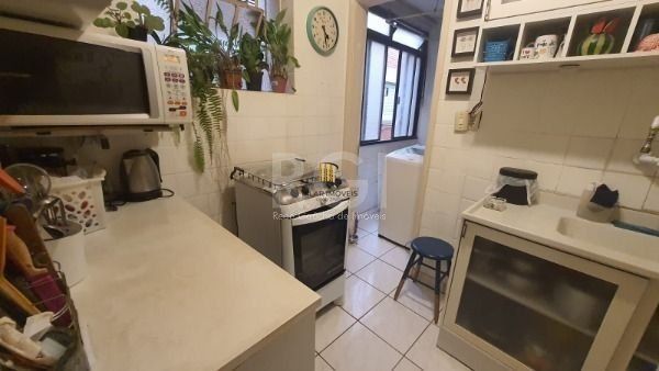 Apartamento para Venda - 80m², 3 dormitórios, Cristal