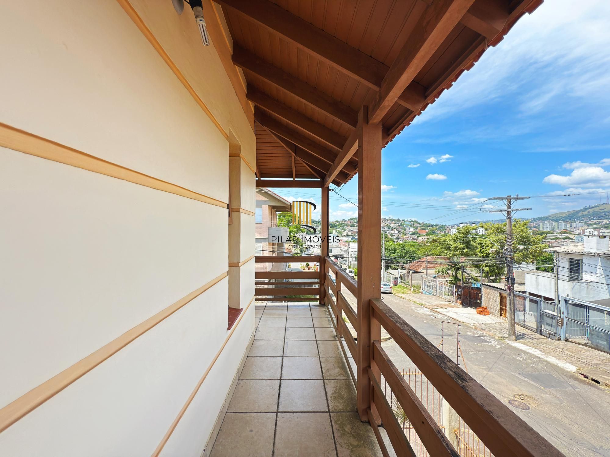 Casa 4 dormitórios à venda Santa Tereza Porto Alegre/RS