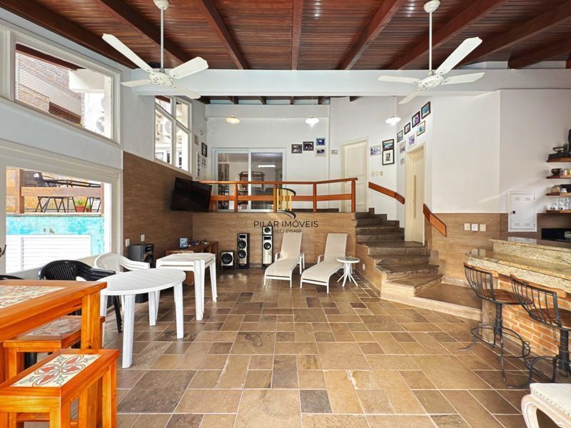 Residência, ótimo padrão com 4 suítes nos altos do Jardim Isabel, com vista pere