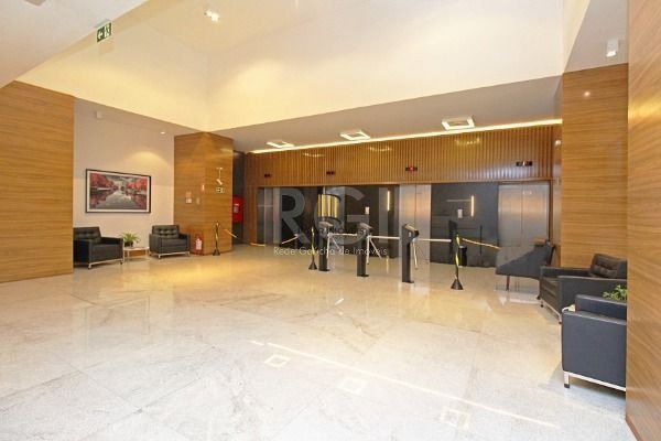 Conjunto/Sala em Porto Alegre, no bairro Centro Histórico, à venda.