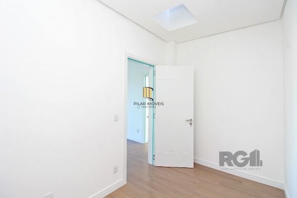 Casa Condominio em Porto Alegre, no bairro Hípica, com 3 dormitório(s), e 3 banh