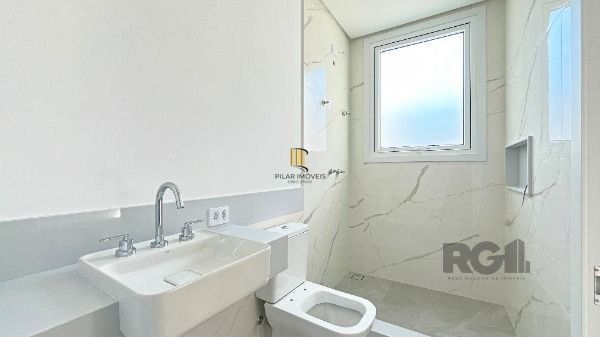 Casa Condominio em Porto Alegre, no bairro Hípica, com 3 dormitório(s), e 3 banh