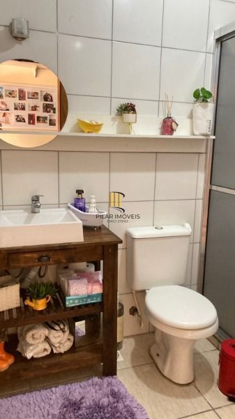 Apartamento em Porto Alegre, no bairro Ipanema, com 3 dormitório(s), e 3 banheir