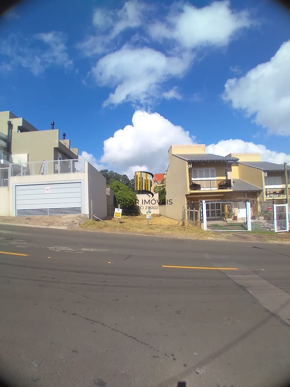 Terreno à venda Guarujá Porto Alegre/RS