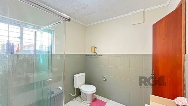 Casa para Venda - 240m², 4 dormitórios, 3 vagas - Nonoai