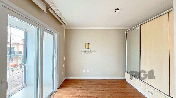 Casa Condominio em Porto Alegre, no bairro Hípica, com 3 dormitório(s), e 3 banh