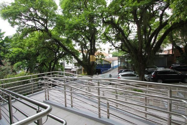 Conjunto/Sala em Porto Alegre, no bairro Rio Branco, à venda.