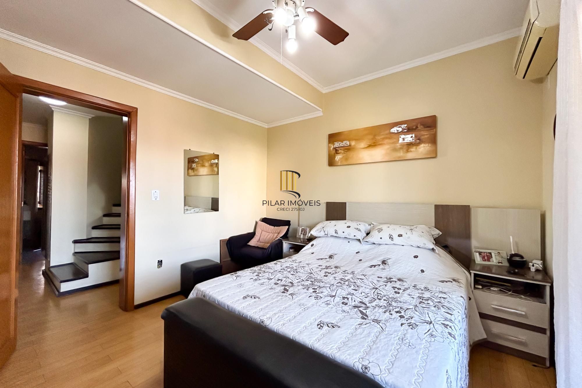 Casa 3 dormitórios no bairro Espírito Santo