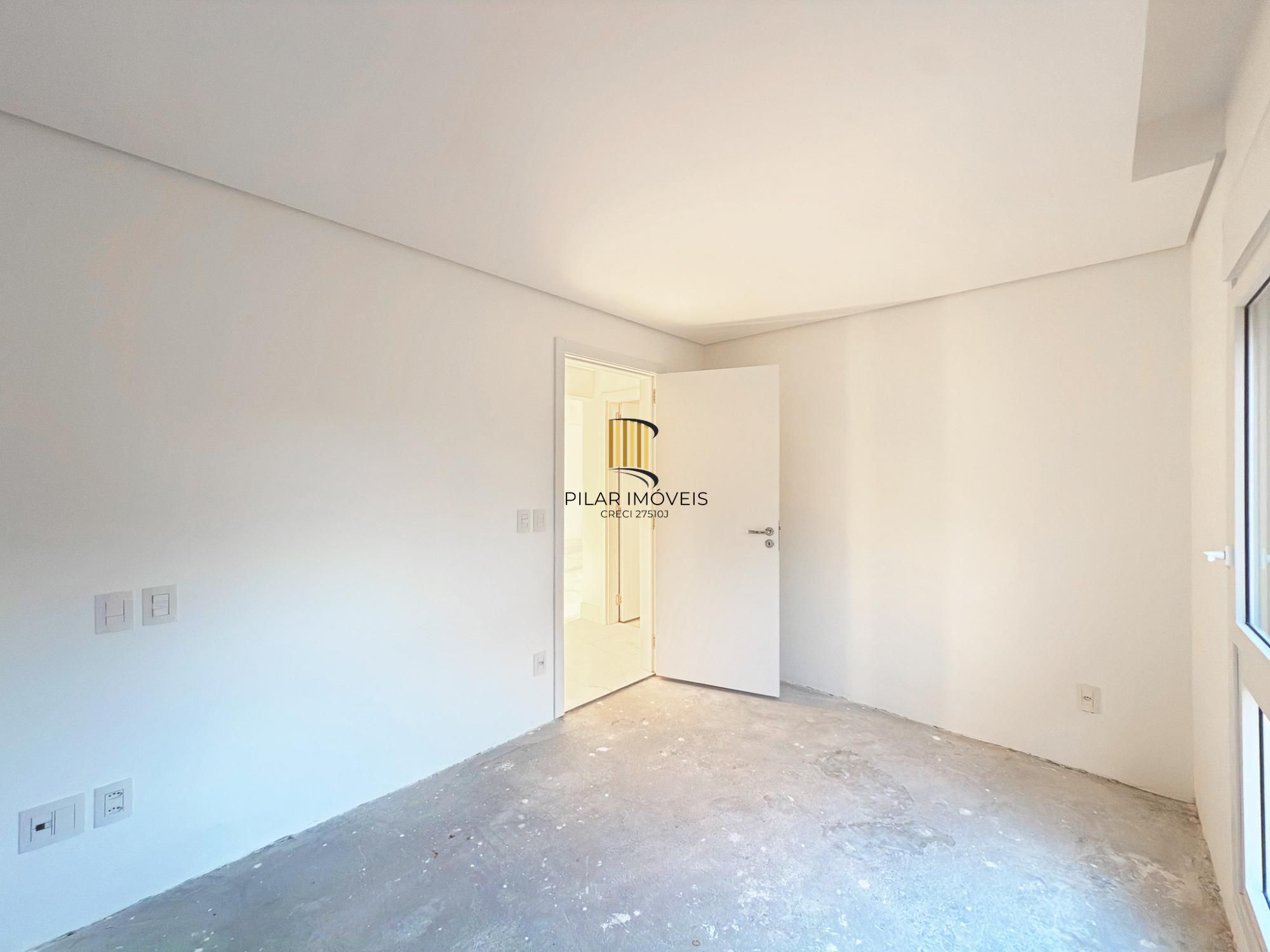 Belíssimo apartamento no Bairro Vila Conceição com 193m² privativos, 3 suítes e 4 vagas de garagem, no condomínio Altos da Chácara.