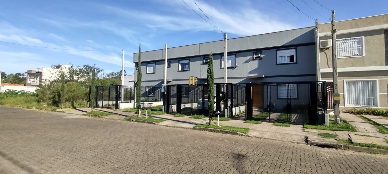 Casa para Venda - 87m², 3 dormitórios, sendo 1 suites, 1 vaga - Hípica