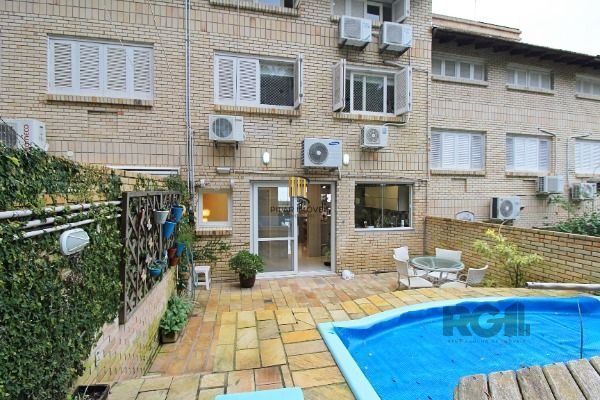 Casa Condominio em Porto Alegre, no bairro Sétimo Céu, com 4 dormitório(s), e 4 