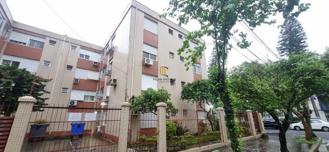 Apartamento 1 dormitório térreo, a 100mts do Shopping Iguatemi.