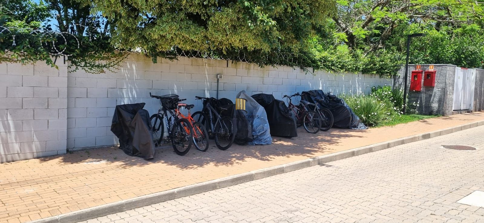 Ótimo sobrado em condomínio fechado com 2 dormitórios á venda bairro Vila Nova