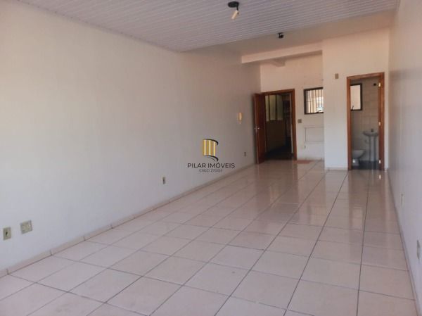 Conjunto/Sala em Porto Alegre, no bairro Camaquã, e 0 banheiros, à venda.