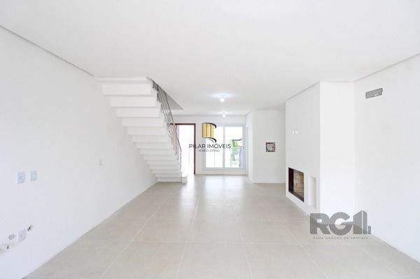 Casa em Porto Alegre, no bairro Vila Conceição, com 3 dormitório(s), à venda.