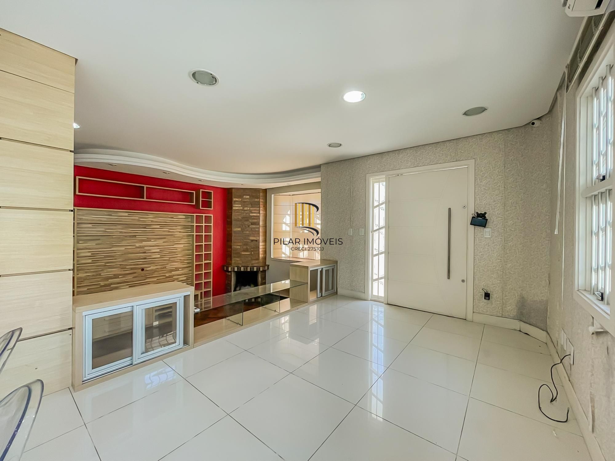 Casa 3 dormitórios no bairro Cristal