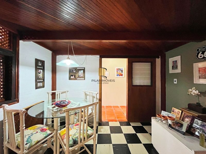 Casa em condomínio para pessoas de bom gosto.