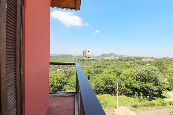 Casa Condominio em Porto Alegre, no bairro Glória, com 3 dormitório(s), e 3 banh